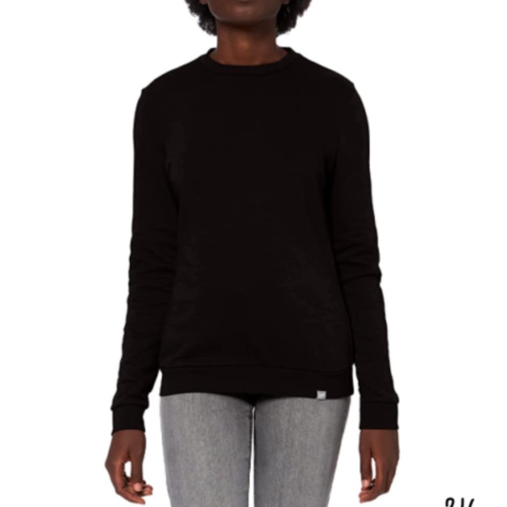 NEW!! Care of by Puma Sweatshirt Medium M Black Crew Neck Long Sleeve